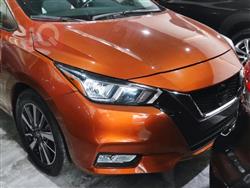 نيسان فيرسا